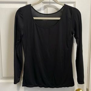 Uniqlo Heat Tech Black Long Sleeve Scoop Neck Shirt